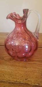 lot 105 image: Wonderful Collection of Pink Fenton Glass