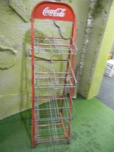 lot 34 image: Vintage CocaCola Display Stand Rack, Complete - GREAT ORIGINAL PIECE - SEE PICTURES