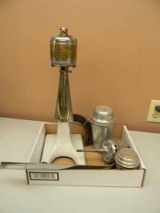 lot 47 image: ASSORTED MALT MIXER PARTS - SEE PICTURES
