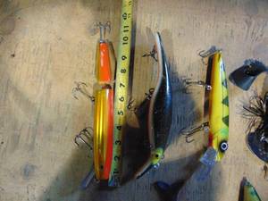 lot 6 image: Lot of Musky Lures