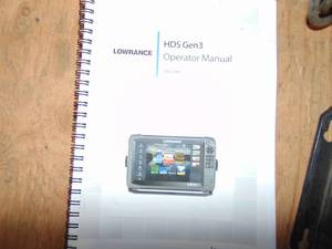 lot 14 image: Lowrance HDS Gen 3 Graph