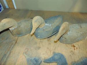lot 34 image: Duck Decoys and Decorations
