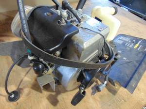 lot 41 image: Gas Engine With Accessories