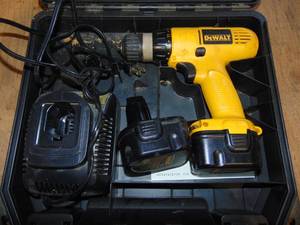 lot 42 image: Dewalt Cordless Drill With 2 Batteries and Charger