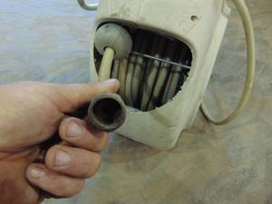 lot 56 image: Retractable Water Hose Reel