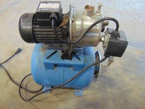 lot 57 image: Shallow Well Pump