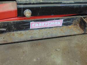 lot 100 image: Craftsman Lawnmower Lift