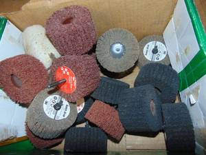 lot 107 image: Lot of Polishing Pads