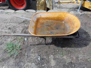 lot 117 image: Wheelbarrow