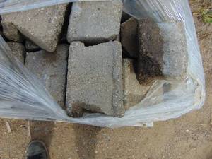 lot 128 image: Pallet of Landscape Block