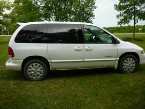2000 Dodge Caravan Sport