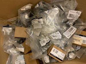 CABINET KNOBS