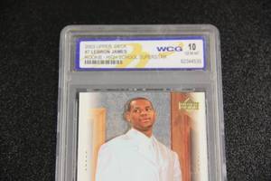 lot 7 image: 2003 Upper Deck High School Superstar Lebron James WCG 10 Rookie Card