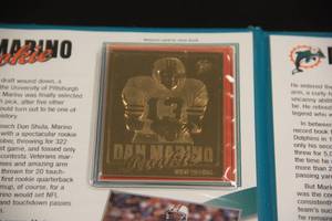 lot 29 image: Dan Marino 22KT Gold Card Set in Binder