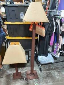 lot 37 image: 1-Metal Floor Lamp 5 & 2-32 Table Lamps