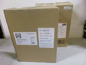 lot 38 image: Bubble Mailers
