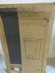 lot 37 image: SlimJim Step-On Can