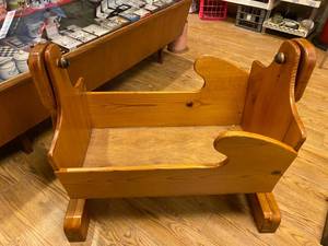Oak Bassinet