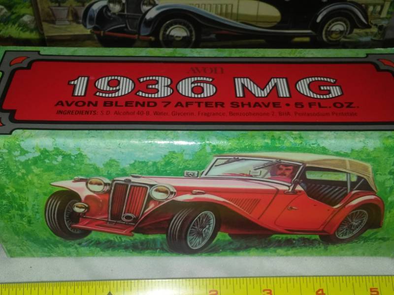 lot 250 image: Avon New in box - Rolls Royce, 36 MG, 37 Cord 27 Bugatti.