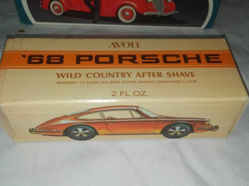 lot 252 image: Avon New in box- cars see pictures.