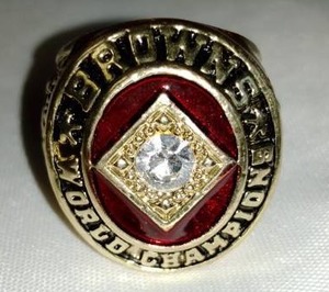 lot 137 image: Cleveland Browns World Champions 1964, Jim Brown