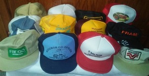 lot 146 image: 24 Vintage Caps Hats almost all new
