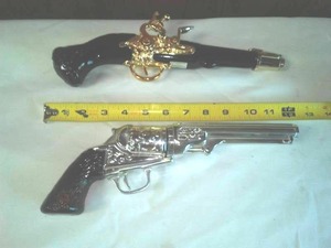 lot 204 image: 2 Replica Pistols Avon