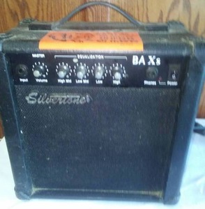 lot 257 image: Guitar speaker & amp Sivertone