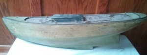 lot 286 image: Vintage Wood Boat