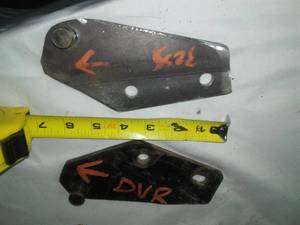lot 303 image: Arctic Cat & ATV plow pins.