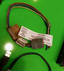lot 17 image: Snap on cables misc. scanner programmer diagnostic parts lot