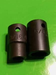 lot 52 image: Mac Tools 12 impact socket lot