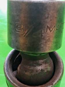 lot 61 image: Matco 12 drive 6pt SAE swivel impact socket