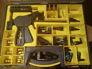 lot 8 image: Dorman Fuel Line Repair Kit 800-300