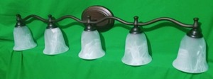 lot 45 image: Arkansas Lamp 5 bulb vanity (new)