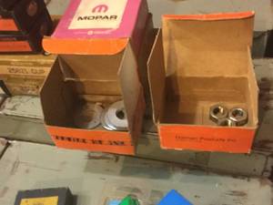 lot 62 image: Vintage hardware lot