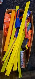 lot 5 image: Vintage Hot Wheels Matchbox race track sets.