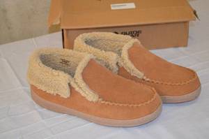 lot 5 image: Sportsman 248 Boot and Shoe