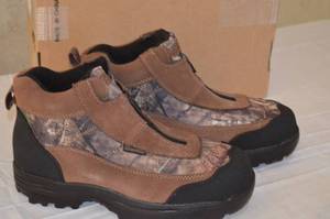 lot 7 image: Sportsman 248 Boot and Shoe