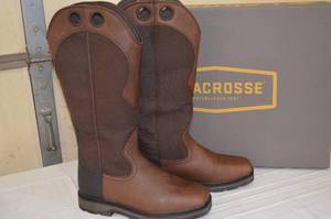 lot 25 image: Sportsman 248 Boot and Shoe