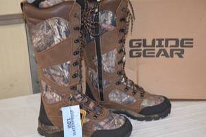lot 28 image: Sportsman 248 Boot and Shoe