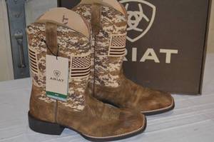lot 49 image: Sportsman 248 Boot and Shoe