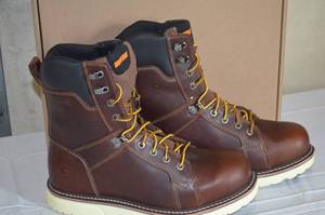 lot 57 image: Sportsman 248 Boot and Shoe
