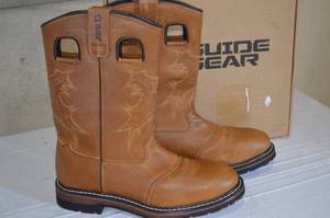 lot 58 image: Sportsman 248 Boot and Shoe