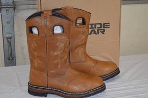 lot 68 image: Sportsman 248 Boot and Shoe
