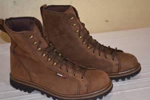 lot 102 image: Sportsman 248 Boot and Shoe