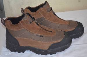 lot 143 image: Sportsman 248 Boot and Shoe