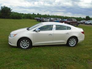 lot 1 image: 2012 Buick Lacrosse Premium