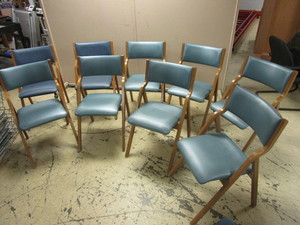 lot 809 image: SAUDER FURNITURE FOLDING CHAIRS