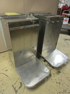 lot 824 image: ROYCE ROLLS JANITOR CLEANING CARTS